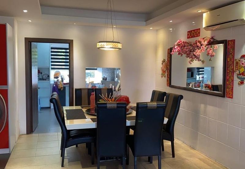 Corner 3 sty iD @ Taman Dagang Permai Ampang