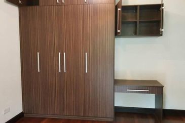 Courtyard 3 Storey @ Duta Tropika Publika Dutamas