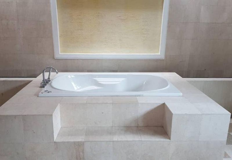 Courtyard 3 Storey @ Duta Tropika Publika Dutamas