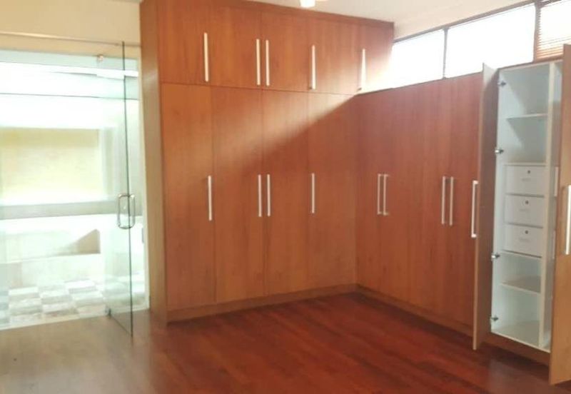 Courtyard 3 Storey @ Duta Tropika Publika Dutamas