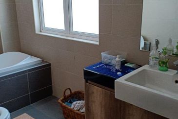 1.5 sty Bungalow at Damansara Heights Bk Damansara