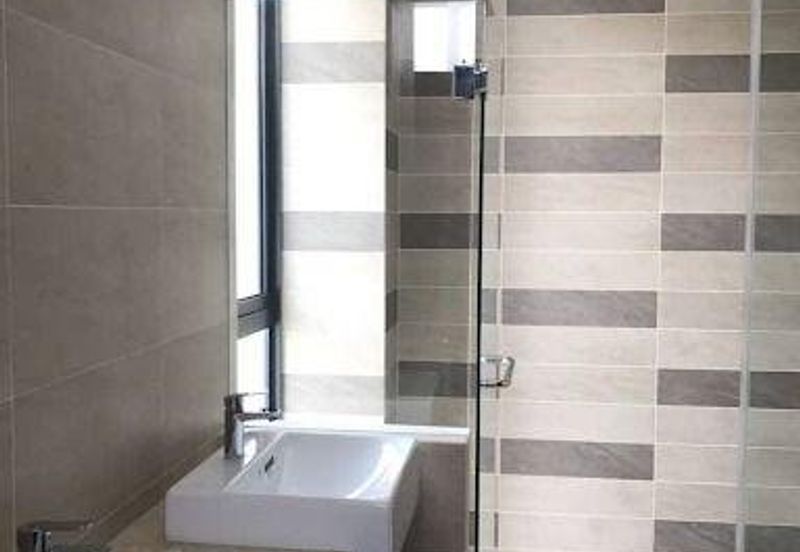 End Lot 16 Quartz 3 sty Superlink at Tmn Melawati