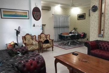 Terrace house for Sale