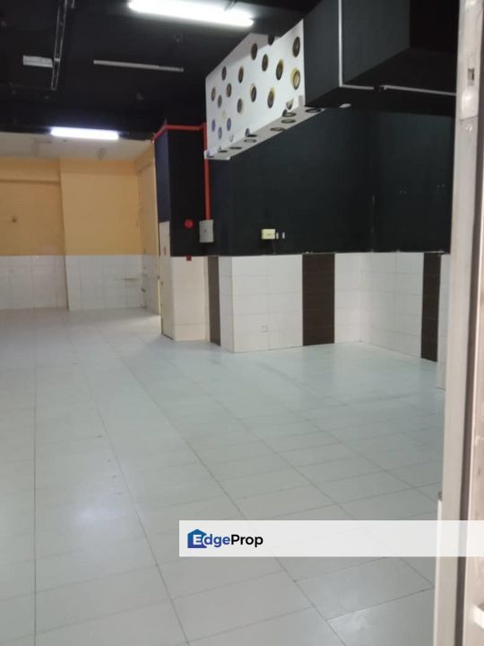 Ground Floor Shop Tenanted at Neo Damansara Damansara Perdana, Selangor, Petaling Jaya