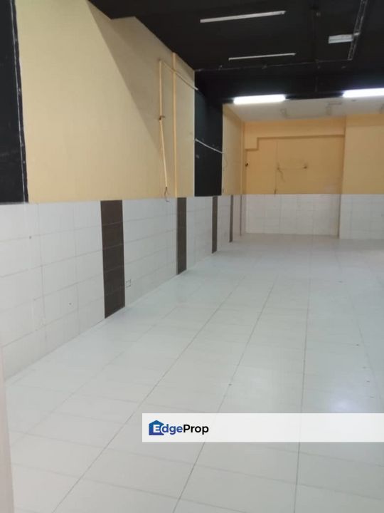 Ground Floor Shop Tenanted at Neo Damansara Damansara Perdana, Selangor, Petaling Jaya