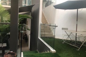 Saville @ The Park - Twin Villa