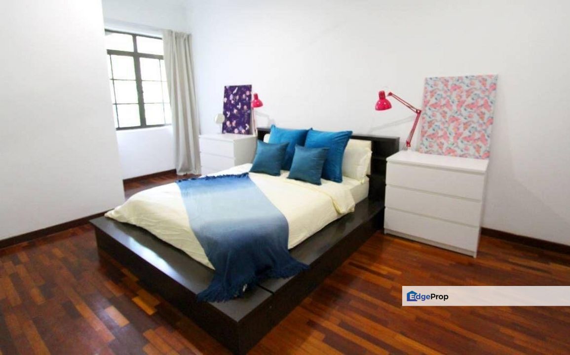 Kampung Warisan, Selangor, Keramat