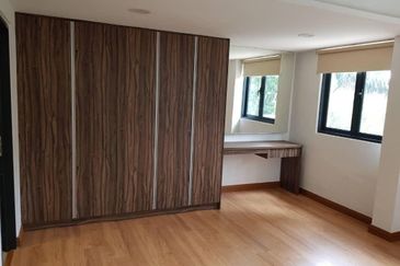 Kenny Hills (Bukit Tunku)