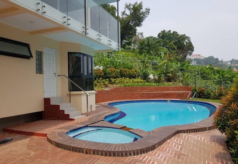 Kenny Hills (Bukit Tunku)