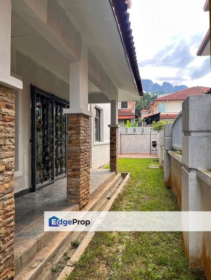 Tropika Kemensah Ampang Melawati 2 Storey Semi D Renovated for Sale, Selangor, Taman Melawati