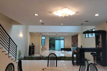 Taman Melawati End Lot 2.5 Storey Interior Renovated Terrace @ Jalan G