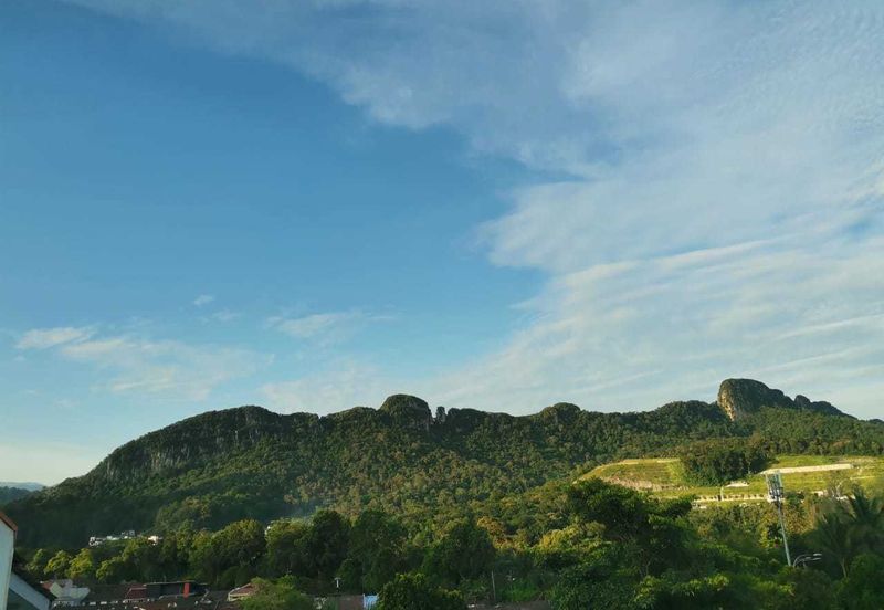 Taman Melawati End Lot 2.5 Storey Interior Renovated Terrace @ Jalan G