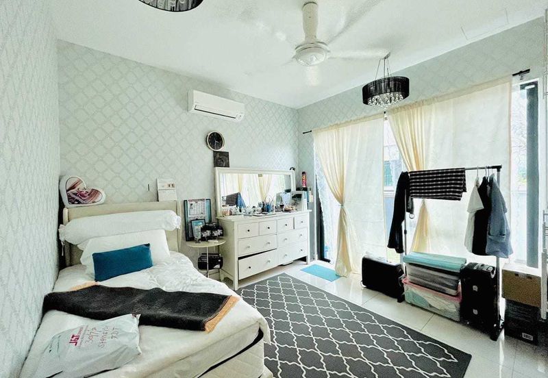 Lepironia Gardens, Setia Eco Glades