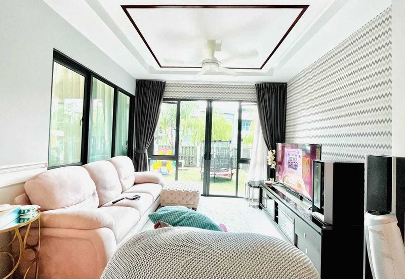 Lepironia Gardens, Setia Eco Glades