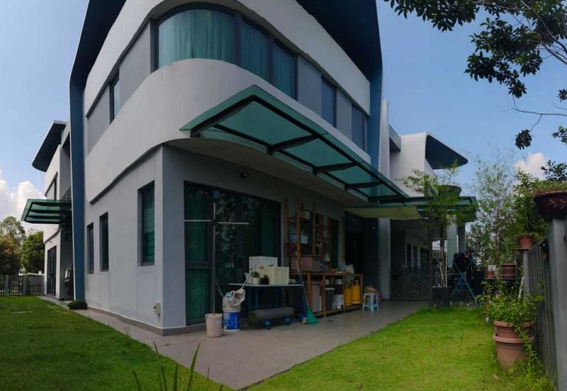 Lepironia Gardens, Setia Eco Glades