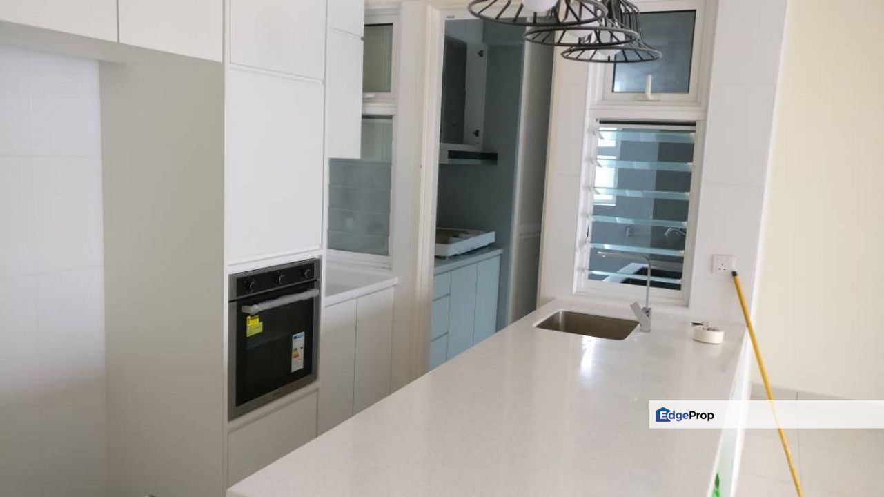 28 Dutamas Penthouse Renovated Open Terrace View Mont Kiara KL, Kuala Lumpur, Dutamas