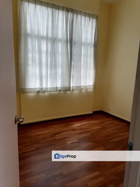 Selayang Casa Mila Condo 904sqft For Sale, Selangor, Selayang