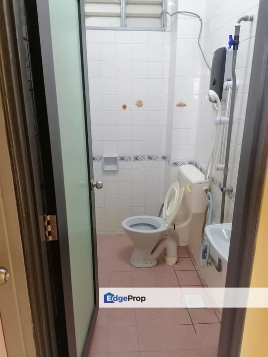 Selayang Casa Mila Condo 904sqft For Sale, Selangor, Selayang