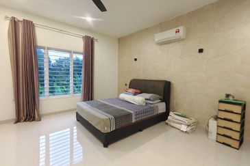 Semi D 2.5 Storey Taman Melawati Jalan K Fully Renovated