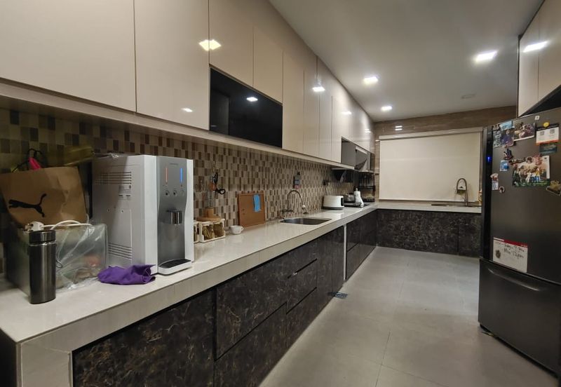 Semi D 2.5 Storey Taman Melawati Jalan K Fully Renovated