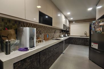 Semi D 2.5 Storey Taman Melawati Jalan K Fully Renovated