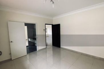 Overseas Union Garden