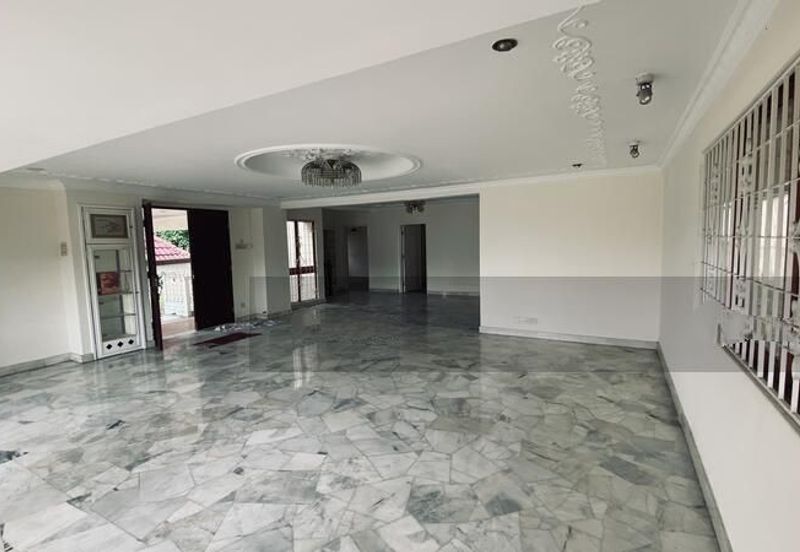 Overseas Union Garden