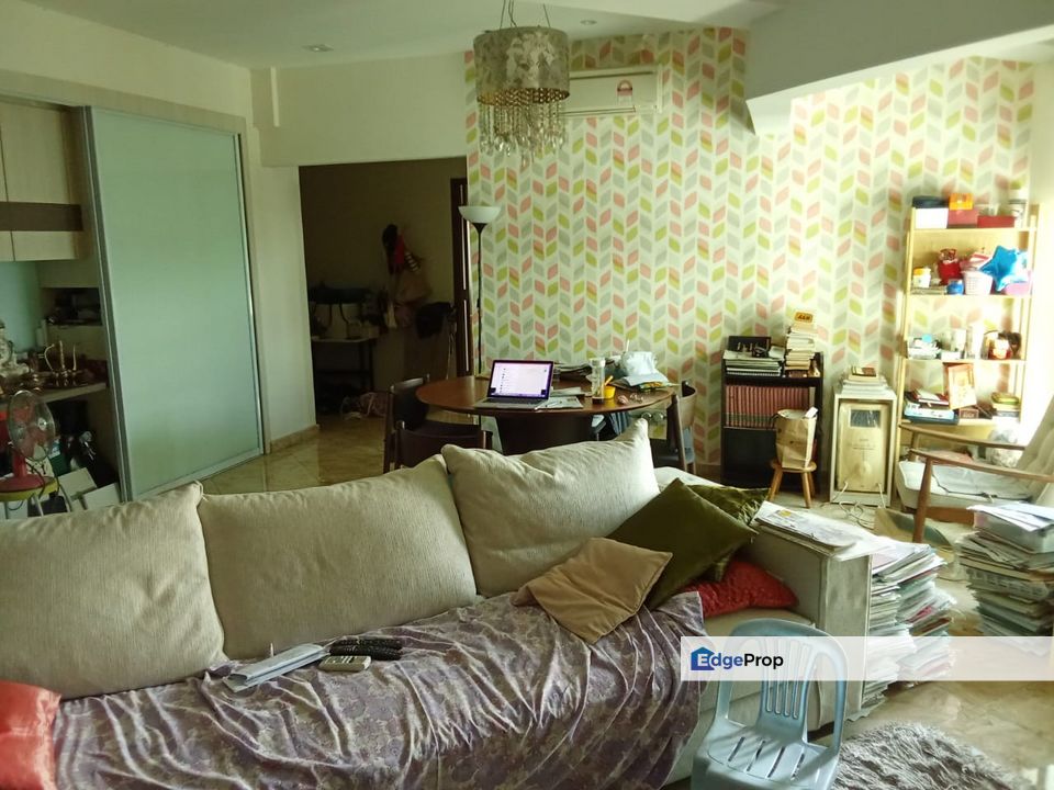 Bangsar Heights Condominium Corner Lot 1565sqft Recent Renovation Middle Floor , Kuala Lumpur, Bangsar