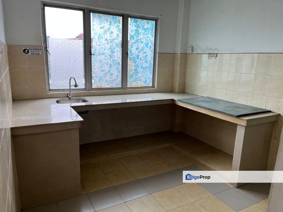 Teratai Mewah Setapak Corner Unit 721sqft Basic , Kuala Lumpur, Setapak
