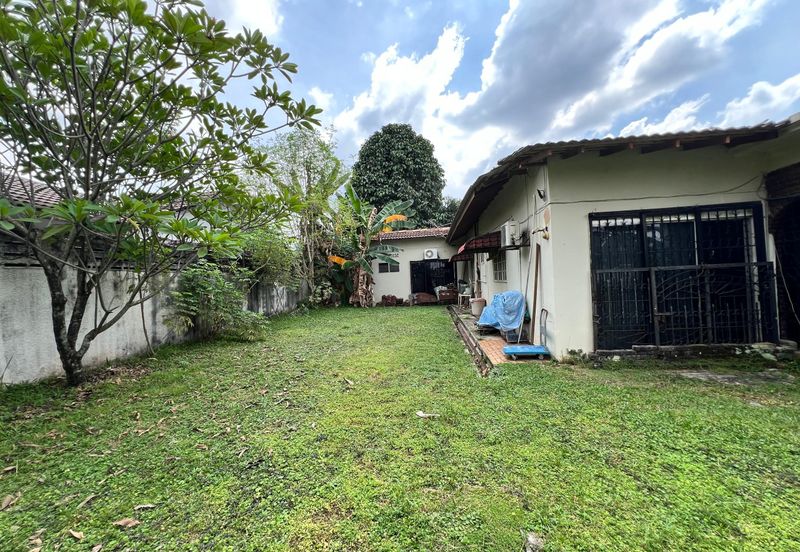 Seksyen 11, Petaling Jaya