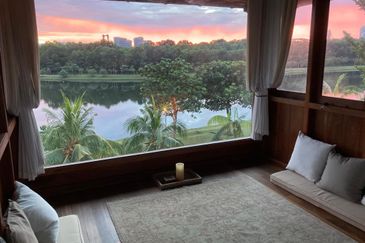 Perdana Lakeview East