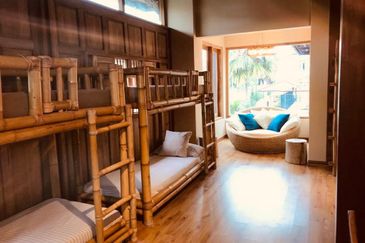 Perdana Lakeview East