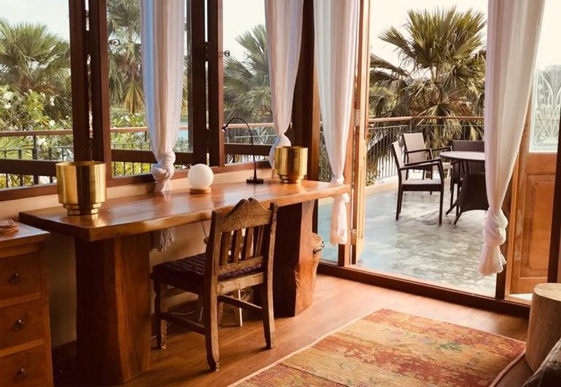 Perdana Lakeview East