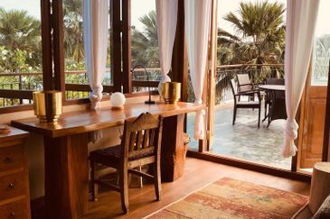 Perdana Lakeview East