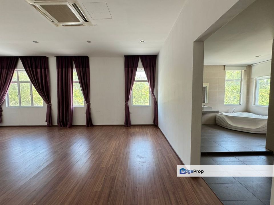  Rawang Kota Emerald Peridot Bungalow 3.5sty 9000sf Private Pool Emerald Gardens, Selangor, Rawang