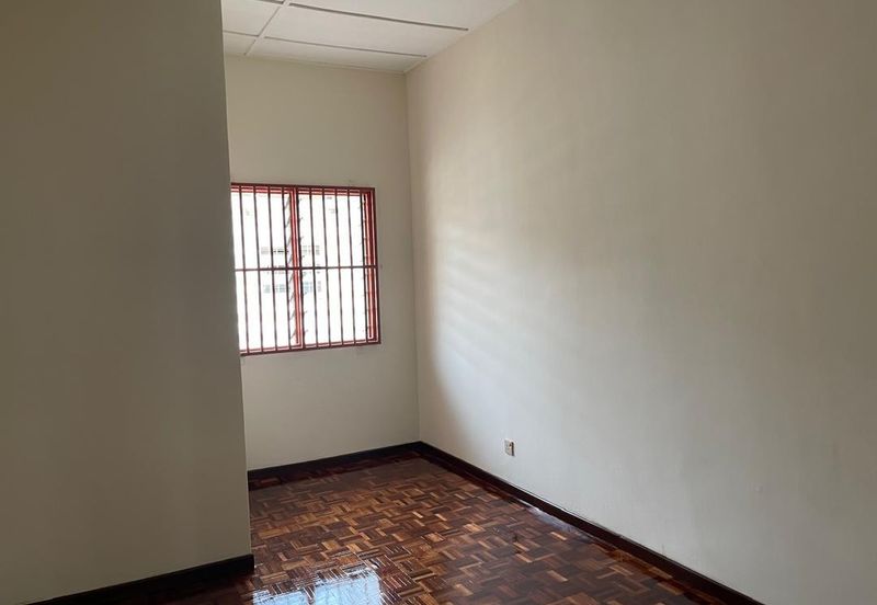 Taman Mutiara Subang