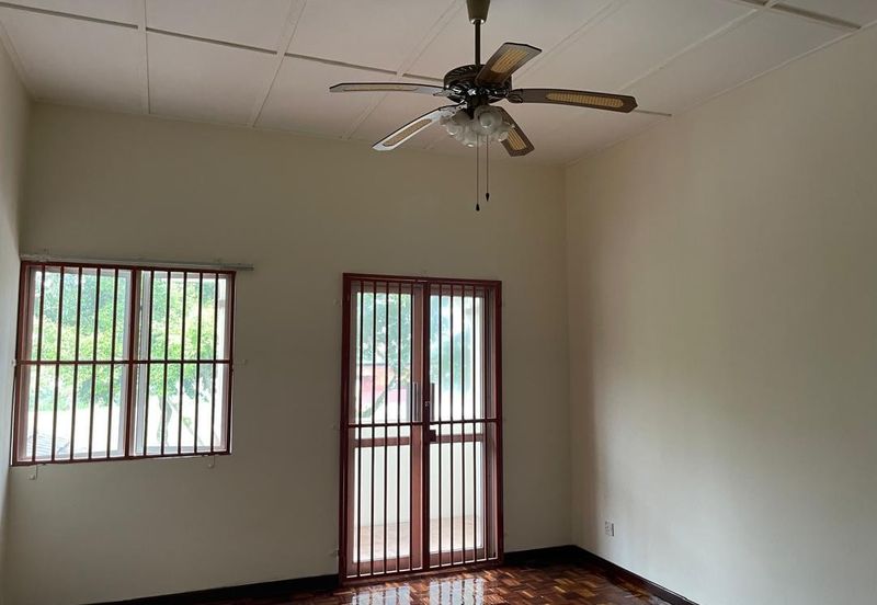 Taman Mutiara Subang