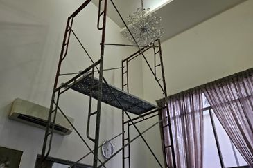 Changkat Kiara Surya