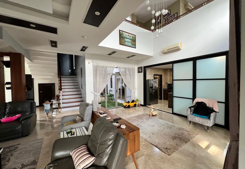 Changkat Kiara Surya