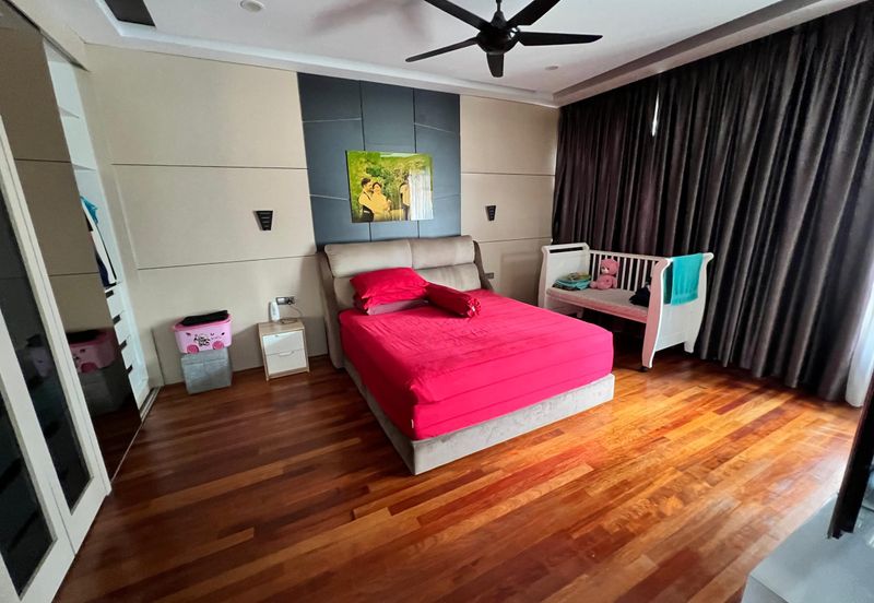 Changkat Kiara Surya