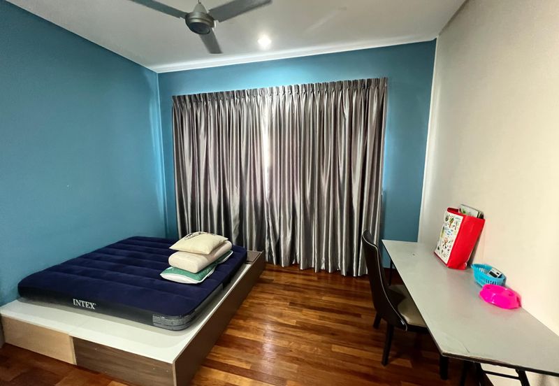 Changkat Kiara Surya