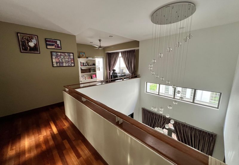 Changkat Kiara Surya