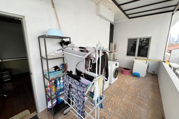 Changkat Kiara Surya