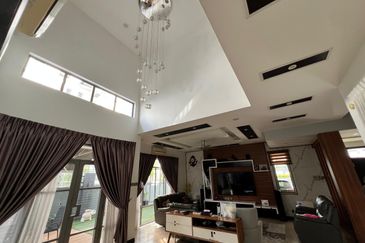 Changkat Kiara Surya