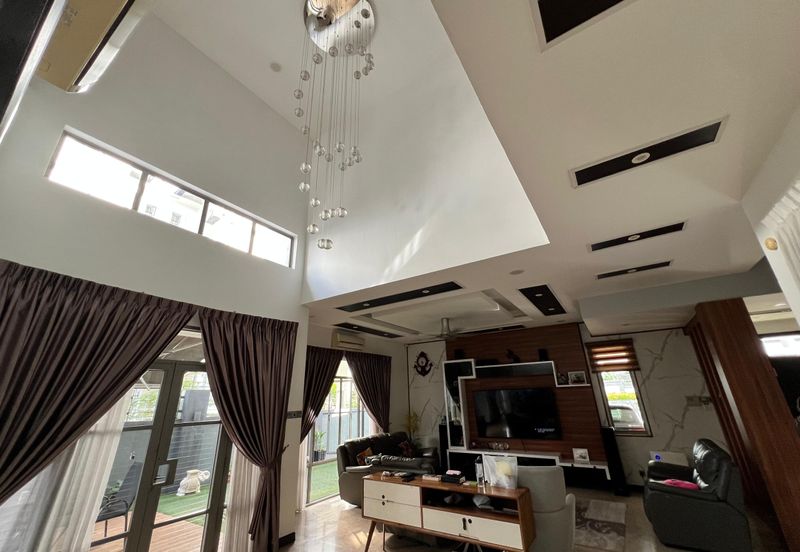 Changkat Kiara Surya