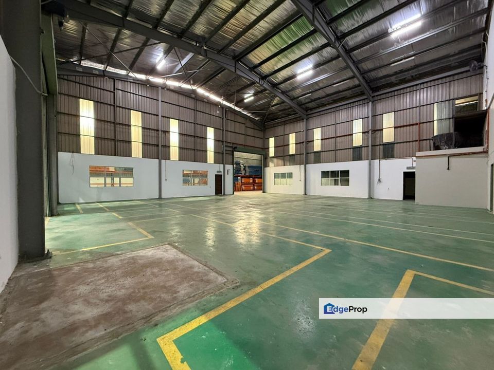  Puchong Taman Perindustrian Putra Factory B: 29,500sf L: 21,200sf to Let Putra Heights Saujana Putra, Selangor, Puchong