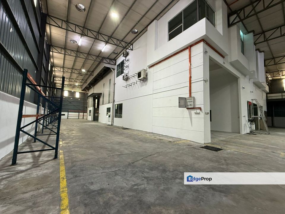  Puchong Taman Perindustrian Putra Factory B: 29,500sf L: 21,200sf to Let Putra Heights Saujana Putra, Selangor, Puchong