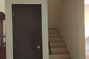 Petaling Jaya Saujana Damansara 2sty Terrace 20x65 Damansara Damai Leasehold