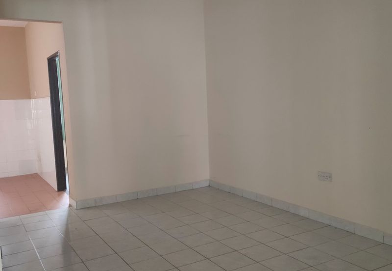 Petaling Jaya Saujana Damansara 2sty Terrace 20x65 Damansara Damai Leasehold