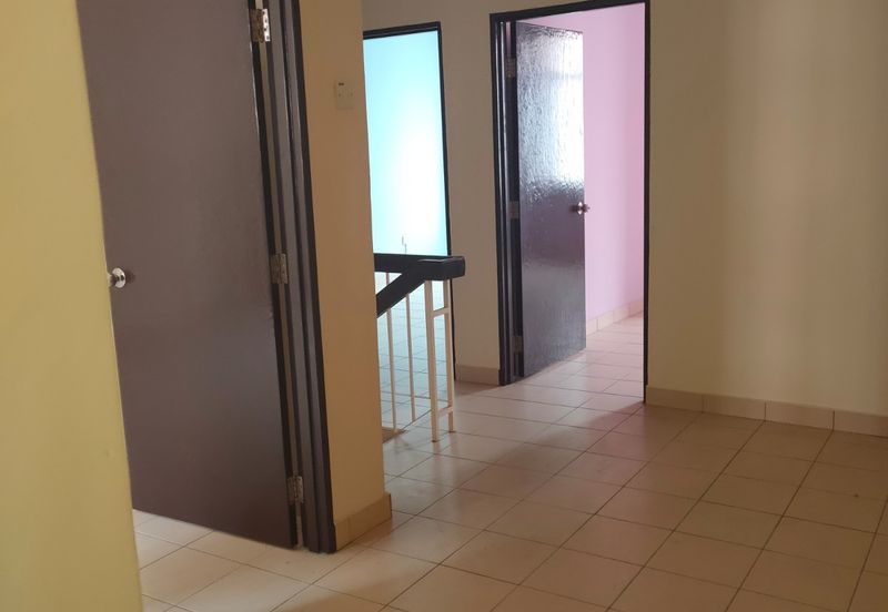 Petaling Jaya Saujana Damansara 2sty Terrace 20x65 Damansara Damai Leasehold